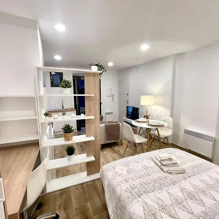 Beautiful Loft In 2 *